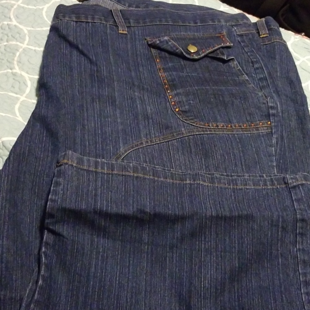 Capris